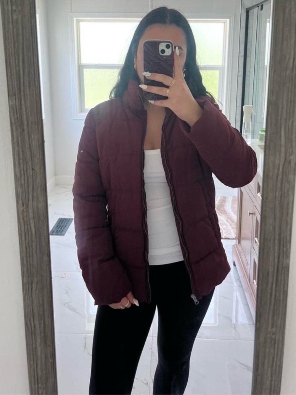 Old Navy Women's Burgundy Quilted Puffer Jacket